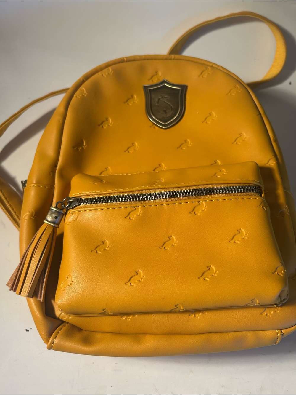 Hufflepuff Backpack - Picture 5 of 16